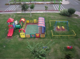 新十津川町　幼児用複合遊具①
